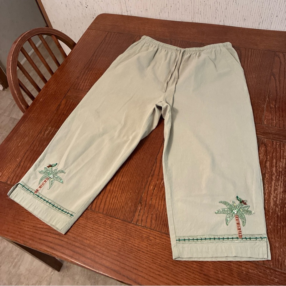 Jane Ashley Cropped Capri Pants Women's L Pull On Embroidered Beaded Parrot Palm
